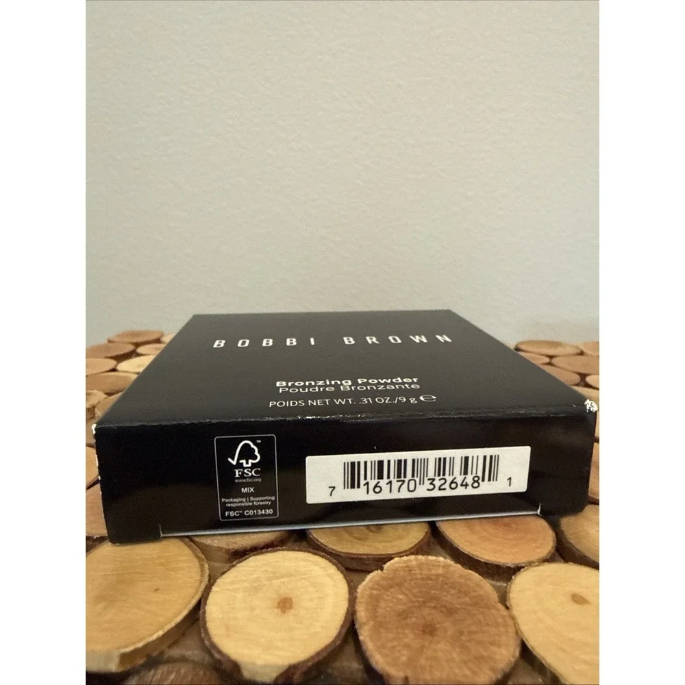 Bobbi Brown Bronzing Powder Golden Deep 0.31 oz / 9 g New In Box